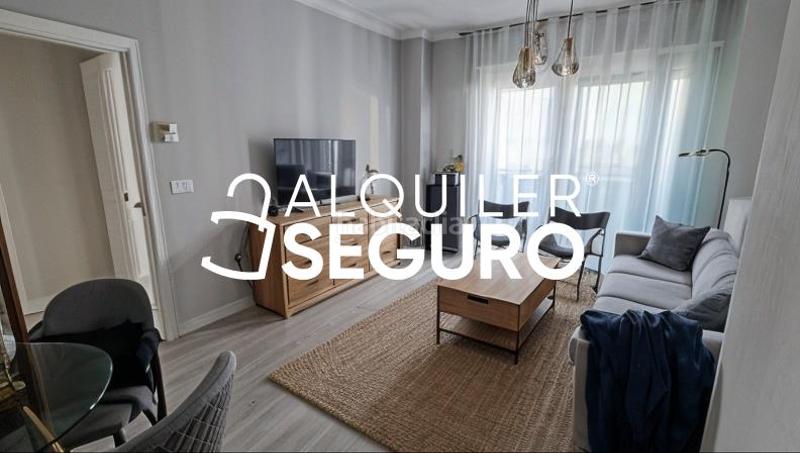 Foto 455d0fad-970c-4ba1-91bf-232c4c4420f5. Alquiler piso  c venecia en Barrio Alto San Juan de Aznalfarache