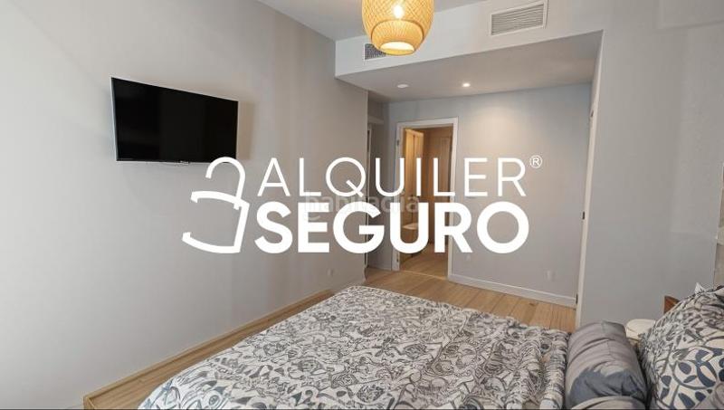 Foto 9b4dba82-ea22-42bb-a02a-1a52a47e3d67. Location appartement avec parking piscine dans Barrio Alto San Juan de Aznalfarache