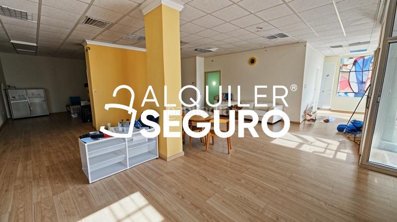 Foto 72601db3-d3ee-4138-a5d3-2389e2f670d6. Alquiler local comercial local marinero luis de torres en Murcia