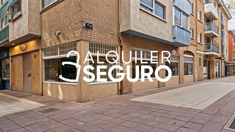 Foto 9beb3223-13d8-4e40-871c-af7695f9eaee. Alquiler local comercial local marinero luis de torres en Murcia