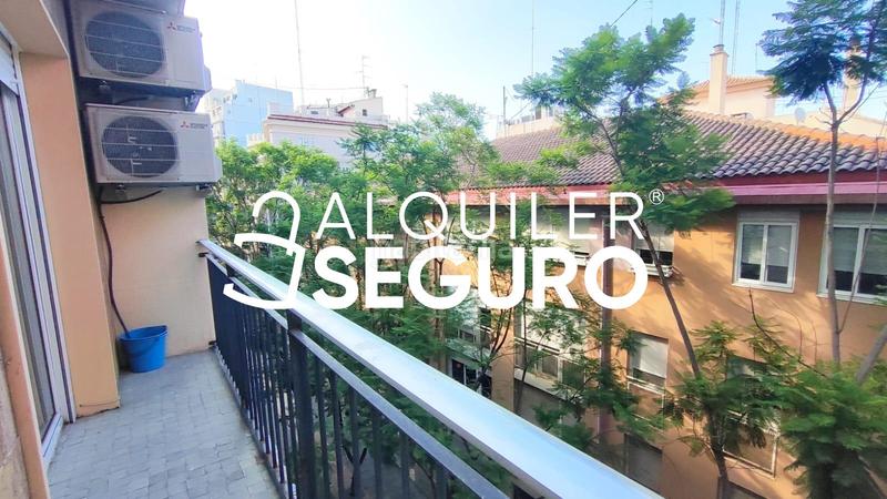 Foto 816bbed5-3d7b-48ed-83c4-4f9fdb962932. Alquiler piso  c adresadors en Sant Francesc Valencia