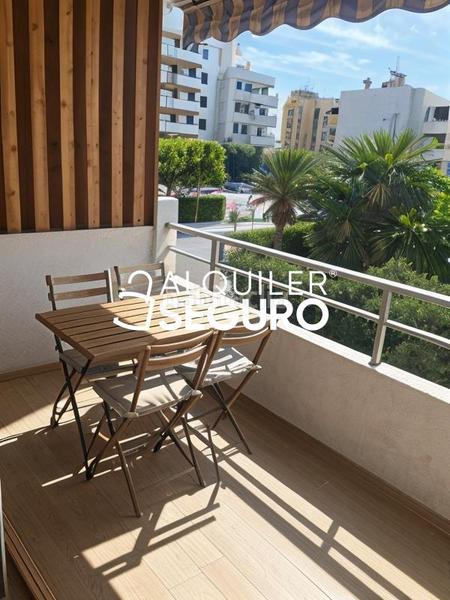 Foto ebc88f3b-cc6b-45b3-9b3b-c0345d7e1d91. Rent studio with pool in Costa Sur Peñíscola