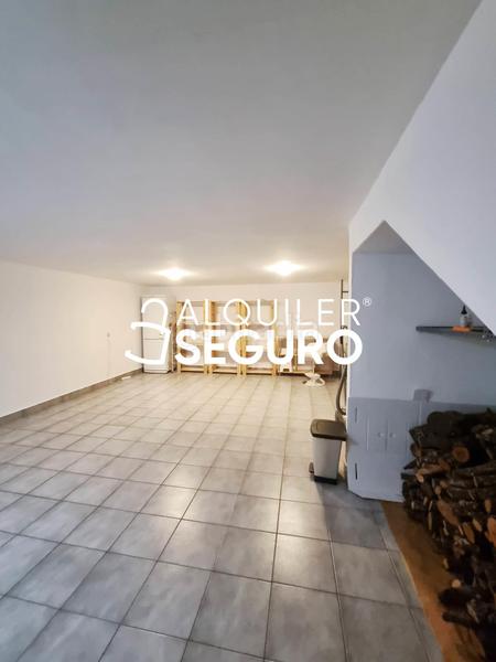 Foto 09a67646-7b67-42f4-b957-29b447a3945c. Alquiler chalet  c del pocillo en Mataelpino