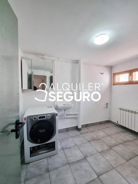 Foto 5a961fbd-25f6-48d4-8b1e-35d08f126760. Alquiler chalet  c del pocillo en Mataelpino
