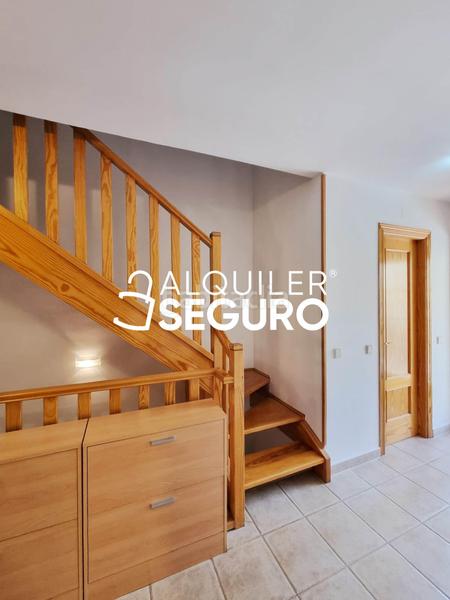 Foto f8f94230-44fc-4f6d-9479-378702703b1f. Alquiler chalet  c del pocillo en Mataelpino
