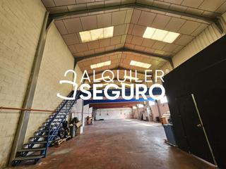 Location Local commercial  Calle vereda de las yeguas. Local vereda de las yeguas arganda del rey