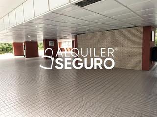 Location Appartement  Kansas city. Piso av. kansas city sevilla