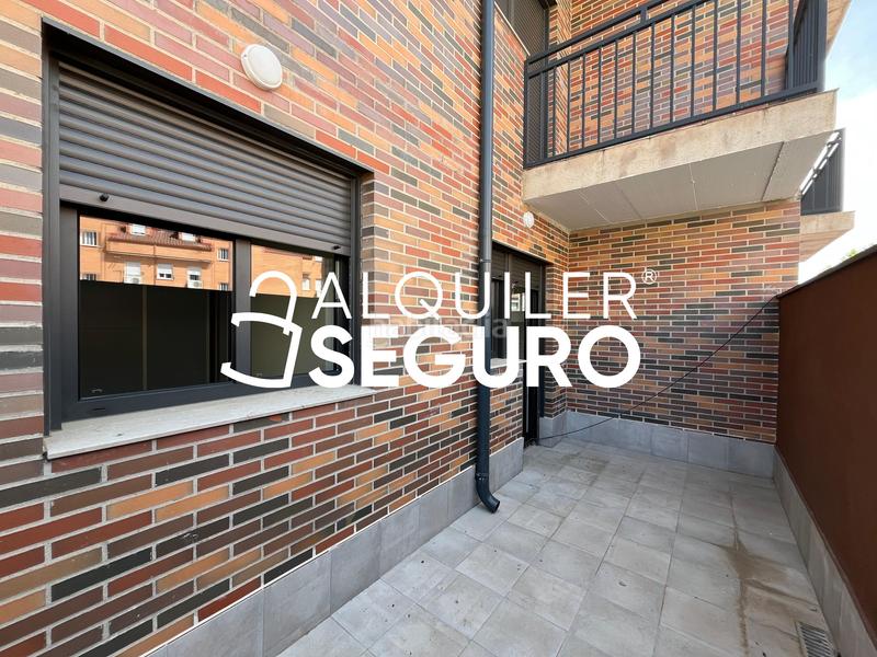 Foto f026f179-2c73-4322-8ef2-7794475a71fe. Lloguer pis amb calefacció aparcament a Centro Fuenlabrada