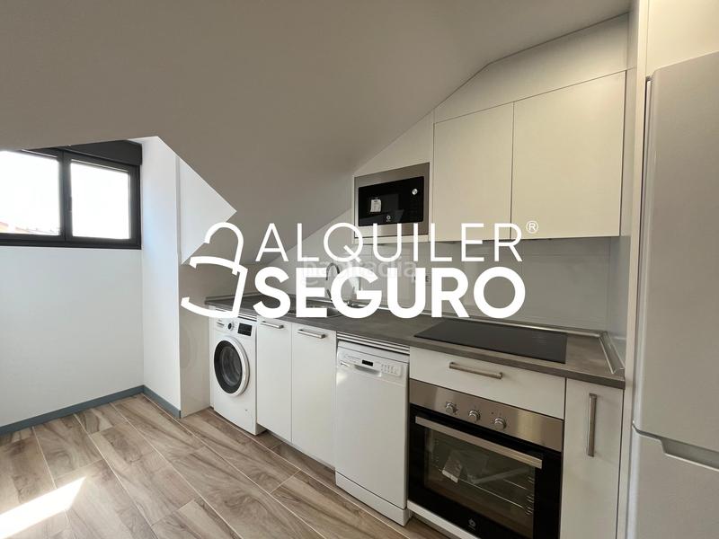 Foto 3a4f483f-9b7c-436c-9c51-4a57ea60e5fe. Affitto attico con riscaldamento parcheggio in Centro Fuenlabrada