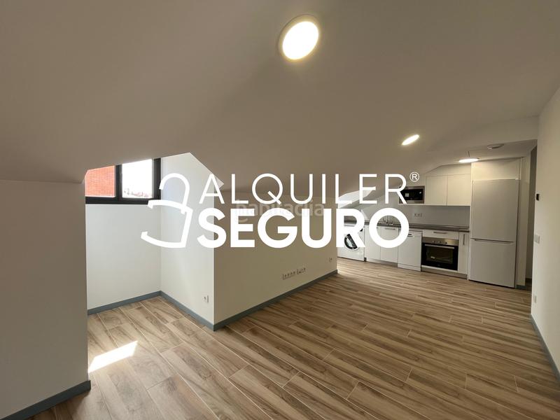 Foto 26f6ff76-a6f4-465c-8cc5-c03620871650. Lloguer àtic amb calefacció aparcament a Centro Fuenlabrada