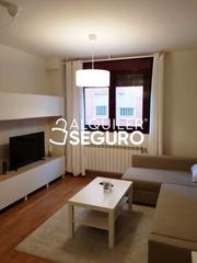 Location Appartement  Río. Piso c río  santovenia de pisuerga