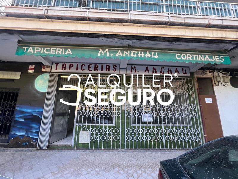 Foto 6e3f43a6-abfc-426a-b086-19ee1df30e3f. Rent business premise in Villafontana - Estoril I Móstoles