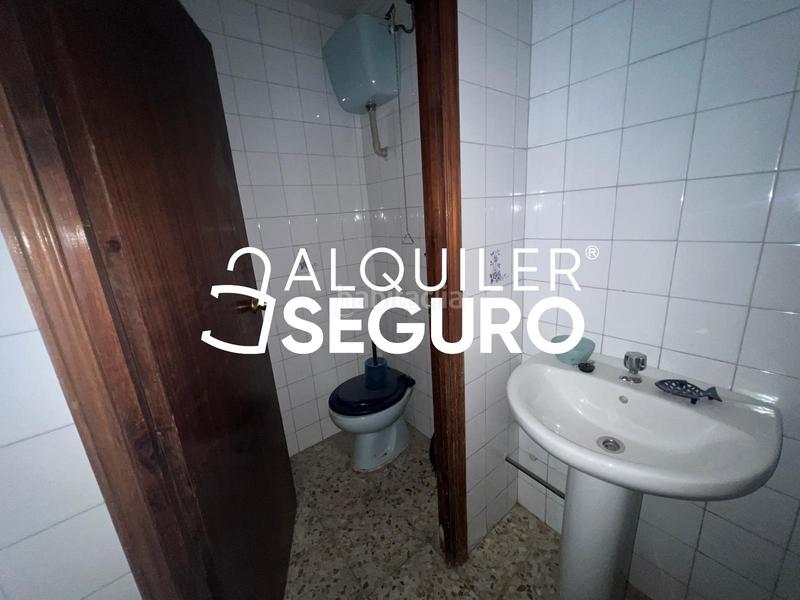 Foto f564c15d-22bd-4575-9a85-26fec7bcf161. Rent business premise in Villafontana - Estoril I Móstoles