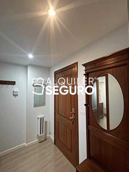 Foto a99927ea-fd1e-44dd-b759-d12595e6e61b. Lloguer pis a Joaquina Eguaras Granada