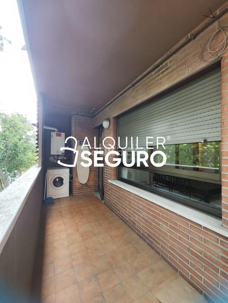 Foto ea1c295d-a39e-4a41-92bd-eebeca88d97f. Alquiler piso  c del arquitecto sánchez arcas en Madrid