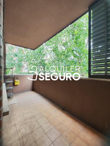 Foto fc9baa22-8b24-4dbd-93fd-185cf9523161. Alquiler piso  c del arquitecto sánchez arcas en Madrid