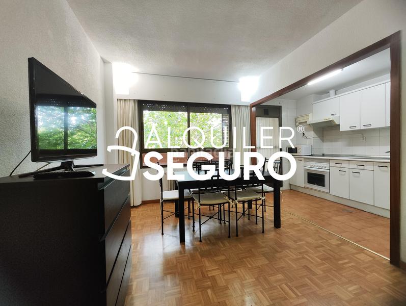 Foto 43c5e139-a43b-43e9-98b8-5a45559a15a4. Location appartement avec chauffage parking piscine dans Madrid