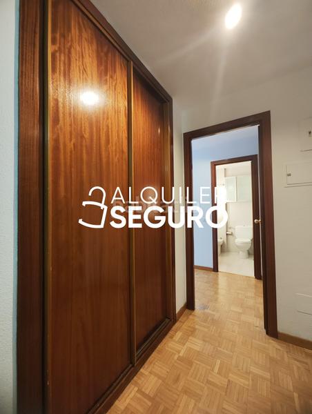 Foto 740b5948-168a-4aee-afac-ce5bf512253c. Location appartement avec chauffage parking piscine dans Madrid