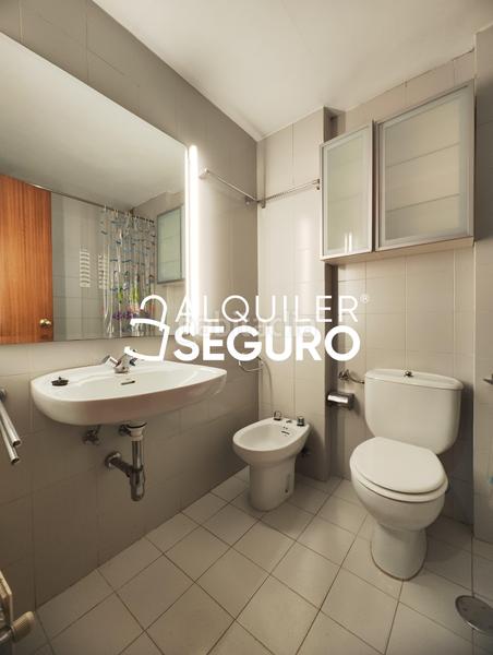 Foto 858b098f-c18f-44eb-b626-39ad42e12109. Location appartement avec chauffage parking piscine dans Madrid