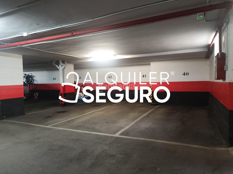 Foto 876b4ed6-0b62-4576-a8da-836946912621. Location appartement avec chauffage parking piscine dans Madrid
