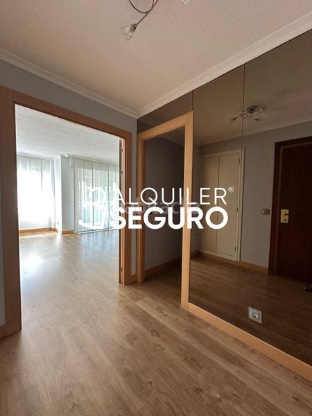 Foto 1d4d9caf-80f7-4045-ad26-3ef8b02d7533. Alquiler piso  c doctor jimenez diaz en Norte Majadahonda