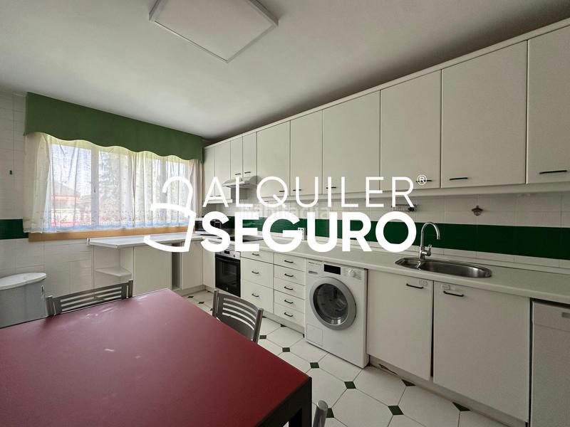 Foto 95ba6c73-b51c-4a04-ab04-dd95ddf166ad. Alquiler piso  c doctor jimenez diaz en Norte Majadahonda