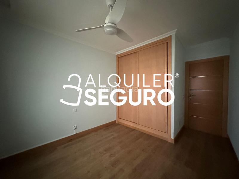 Foto ea5624d5-1c6c-4555-b493-f1a373344357. Alquiler piso  c doctor jimenez diaz en Norte Majadahonda