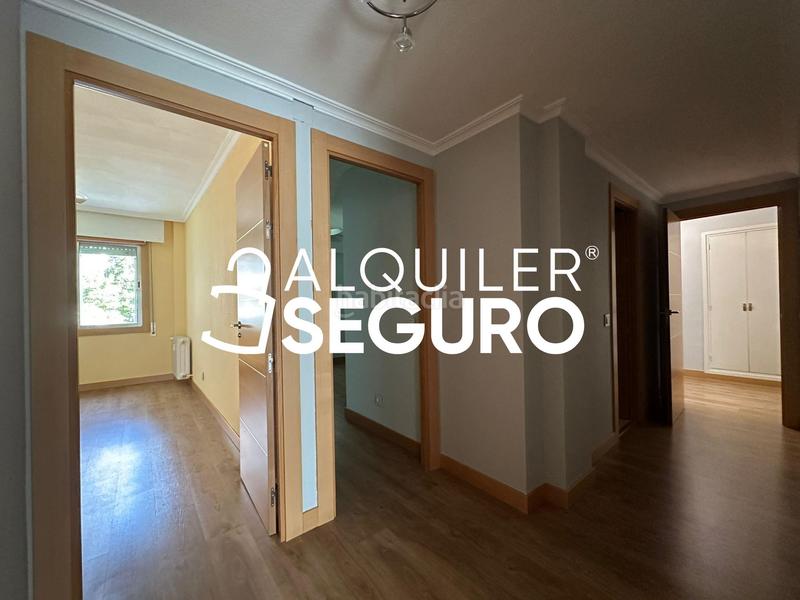 Foto 459bd60c-d383-40a7-a925-5805dbee12dd. Rent flat with heating parking pool in Norte Majadahonda