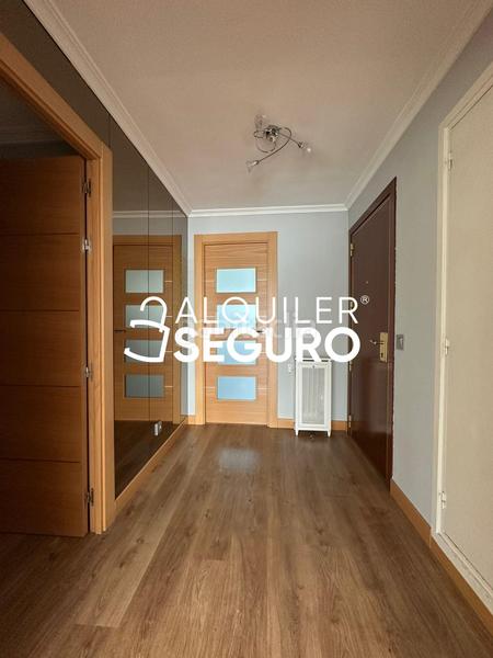 Foto adf051af-9cfe-4633-87a7-c0a5f9f69c1e. Rent flat with heating parking pool in Norte Majadahonda