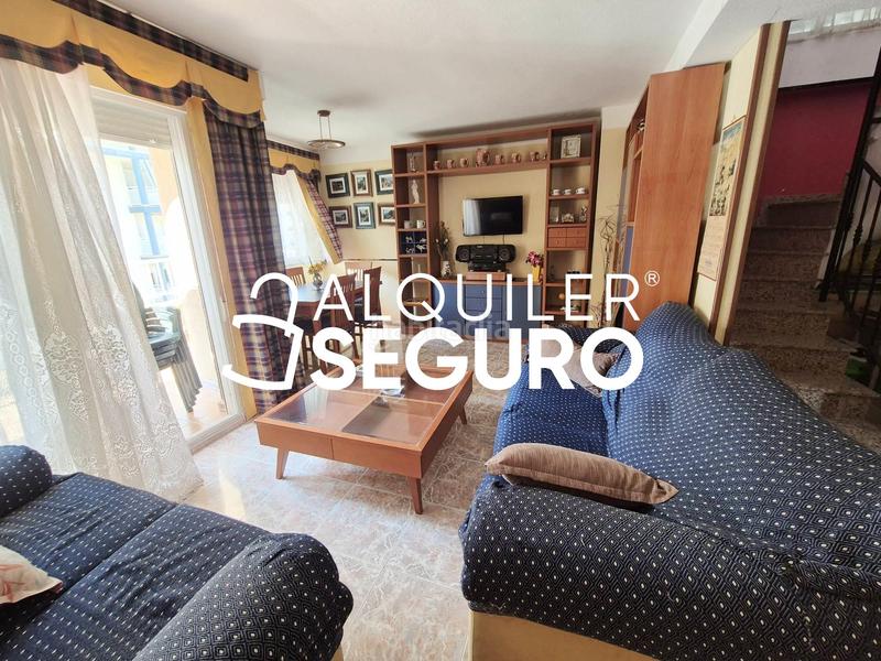 Foto b19ee03a-3231-47d0-9cc9-d6c16818457e. Alquiler piso  c del porquet playa en Miramar