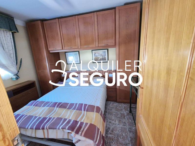 Foto f0b9c311-796e-4026-a734-376a87555d29. Alquiler piso  c del porquet playa en Miramar