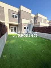 Location Chalet  Dinamarca. Chalet c dinamarca illescas