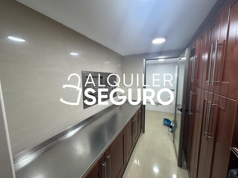 Foto 277b78f9-7ee4-4862-9da2-76b0a23638ef. Location chalet avec parking dans Ciudad Universitaria Madrid