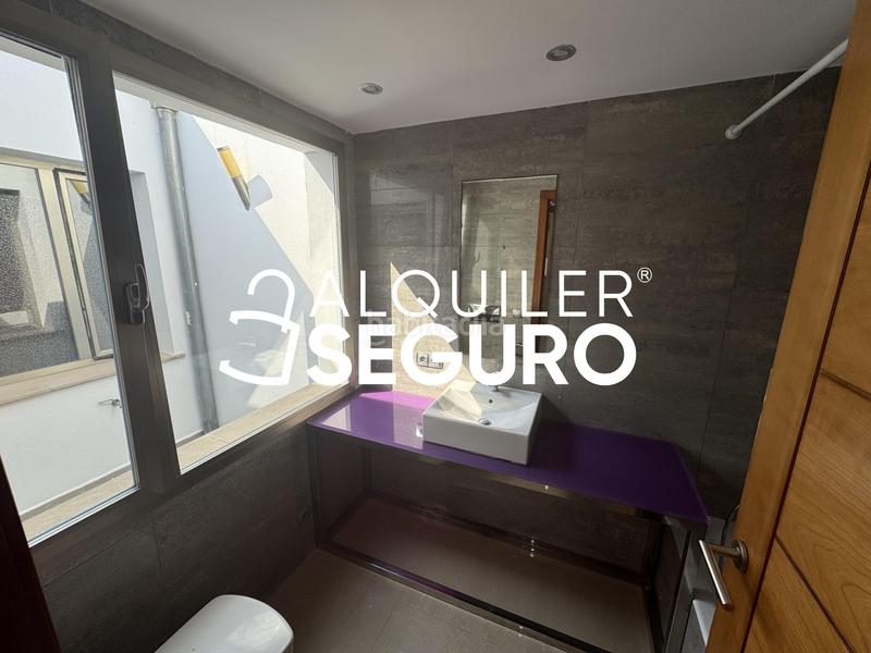 Foto 5e96b046-347b-4fbf-9093-e466acc91264. Location chalet avec parking dans Ciudad Universitaria Madrid