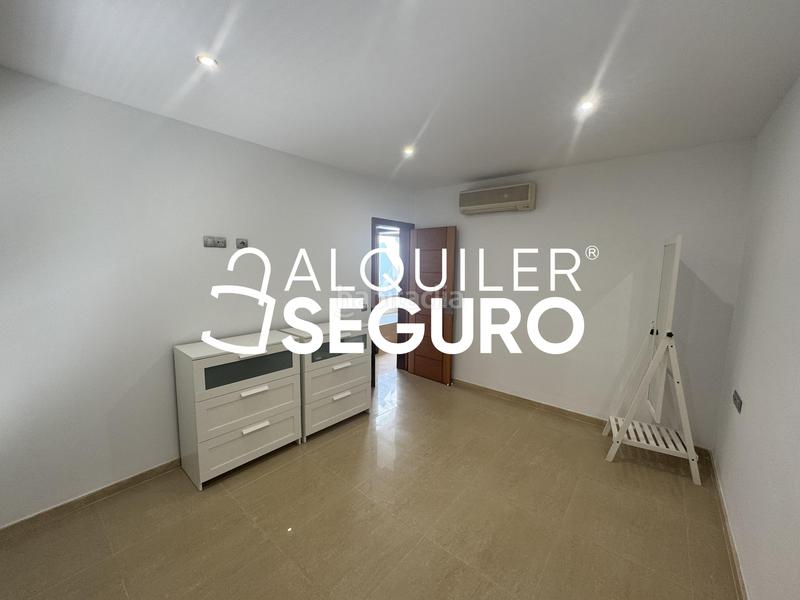 Foto 93e78121-1b22-48e4-9442-a5d5f4696667. Location chalet avec parking dans Ciudad Universitaria Madrid