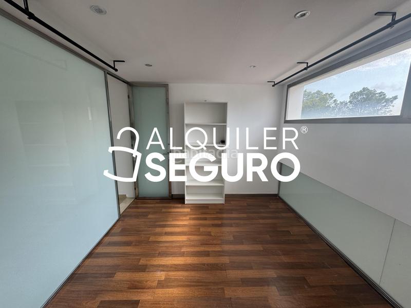 Foto cd2a512a-8b04-4637-89ea-56bf9644e885. Location chalet avec parking dans Ciudad Universitaria Madrid