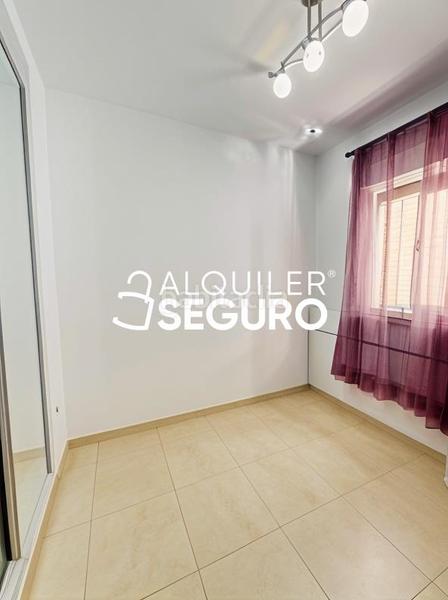 Foto db18ebe9-030f-447b-966c-b02c44356222. Affitto appartamento con riscaldamento parcheggio piscina in Oropesa del Mar