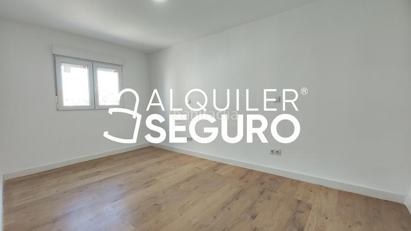 Foto 33bf2fa1-4f9b-42c1-ac1e-989dcbe56ac6. Affitto appartamento con riscaldamento in Valdeacederas Madrid