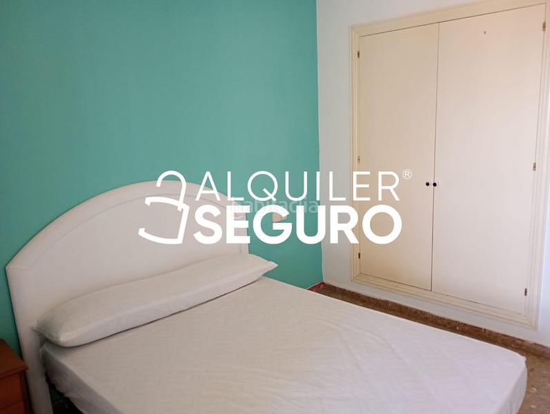 Foto ad99781a-3957-4e75-9c28-fbf63aa6e4bd. Lloguer pis amb aparcament a El Palo Málaga