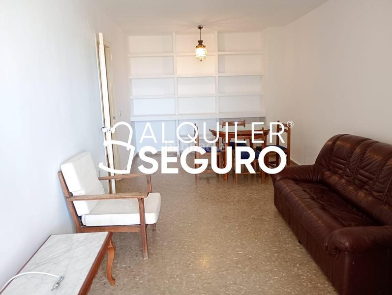 Foto 12e6ca93-6281-4d58-96db-e7c672e1a6c2. Location appartement avec parking dans El Palo Málaga