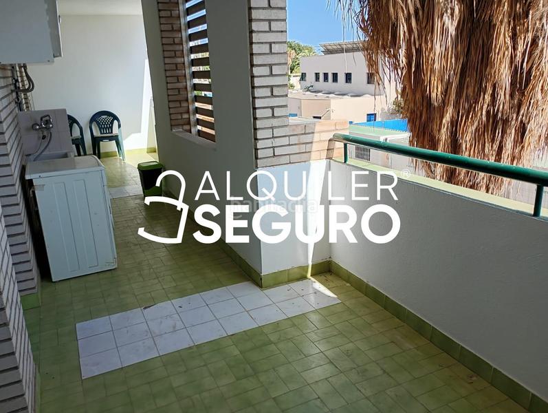 Foto 688428c3-28ff-47c6-bb16-6f17a036e339. Location appartement avec parking dans El Palo Málaga