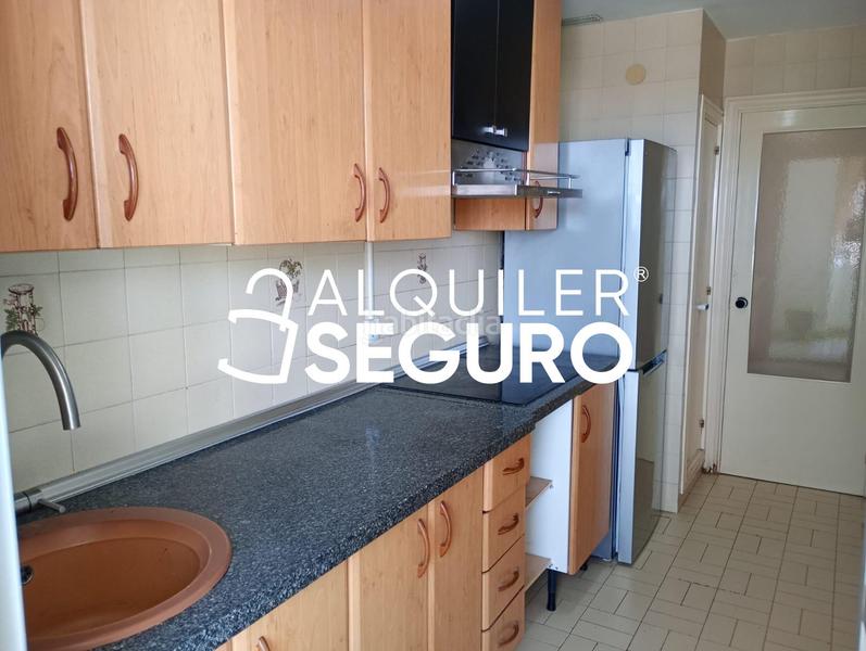 Foto ecfa470a-d8c9-4ede-8ab9-56667e009c0d. Location appartement avec parking dans El Palo Málaga