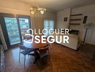 Miete Etagenwohnung  Meridiana. Piso av. meridiana barcelona