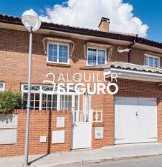 Location Chalet  Abetos. Chalet c abetos collado villalba