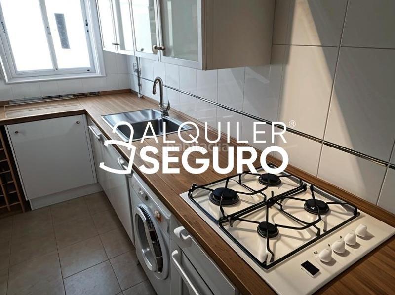 Foto 8f0b9652-0969-4bb8-9fb2-6a164dee8ab1. Alquiler piso  c soller en Camas