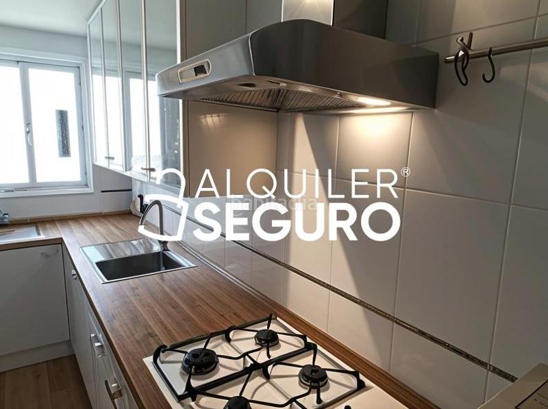 Foto a9895d4b-8ec2-4114-9ca4-8189d402188f. Alquiler piso  c soller en Camas