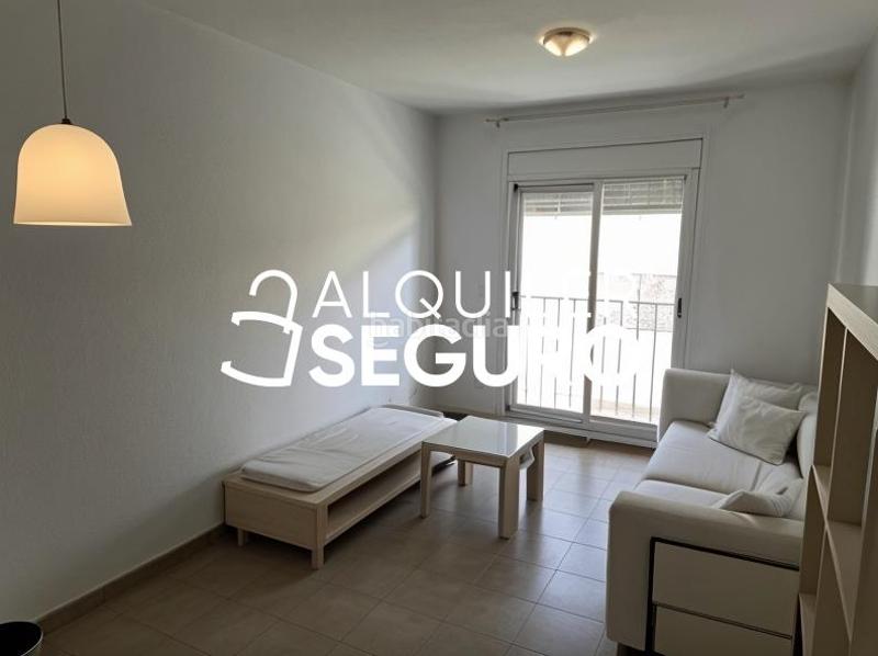 Foto 25686fc1-58c9-4775-a061-326a021d8b26. Rent flat in Camas