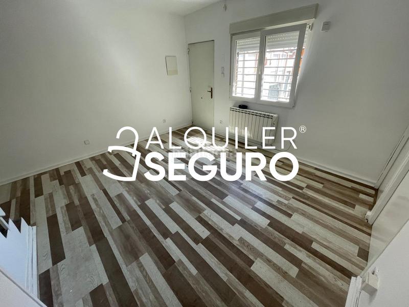 Foto 04d2936c-f436-4c19-a92f-5d3f757448b3. Alquiler chalet  c del laurel en Centro Colmenar Viejo