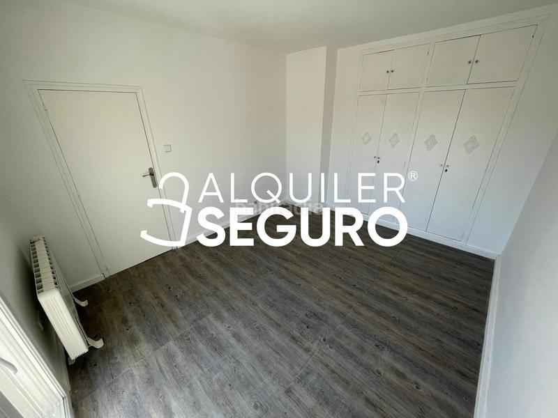 Foto 3fb4542a-ede6-4bd0-a83e-3c0fcd5fee90. Alquiler chalet  c del laurel en Centro Colmenar Viejo