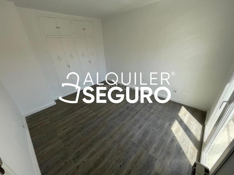 Foto 95a68ed6-e6bc-43c3-a957-5f91f94ec307. Alquiler chalet  c del laurel en Centro Colmenar Viejo